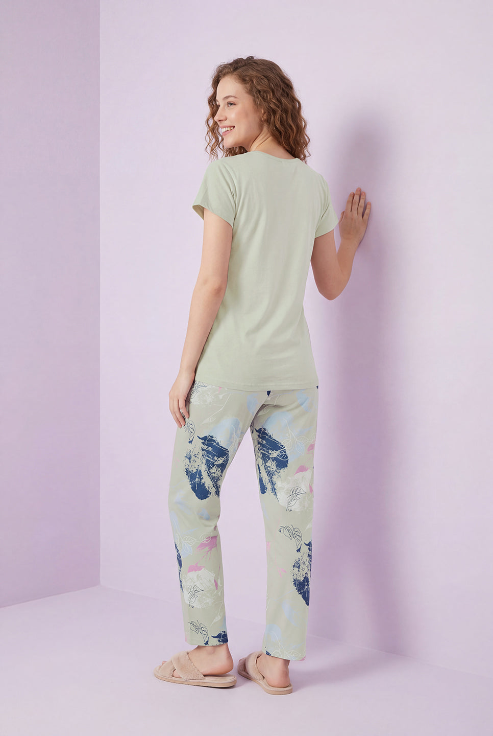 Canadian Flower - Cotton Lounge Night Suit