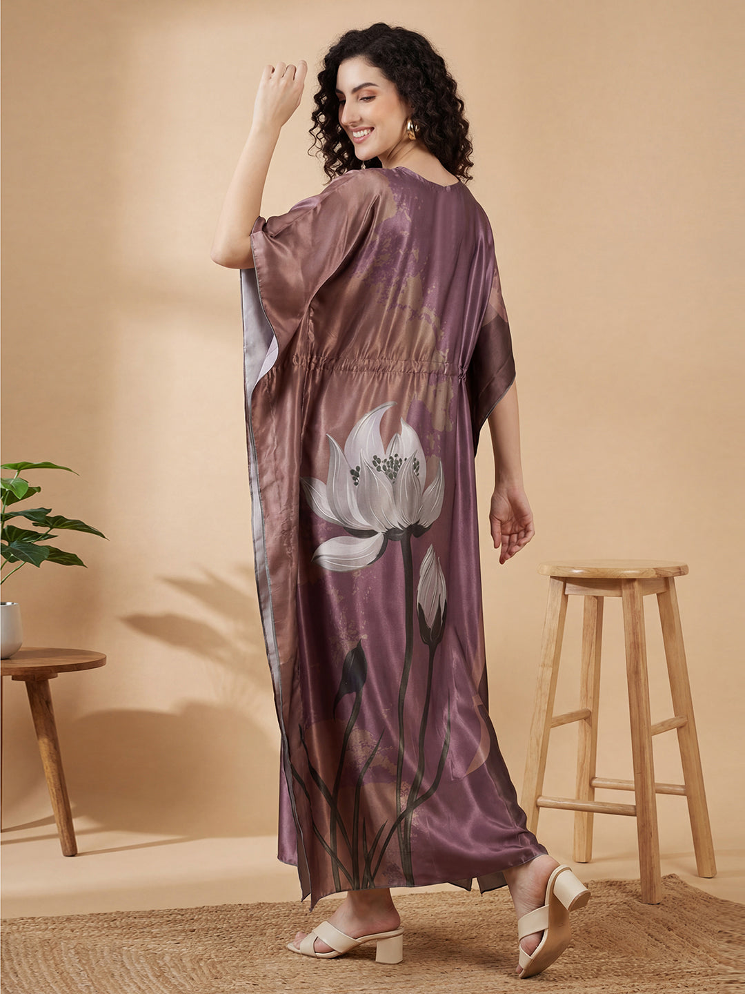 Lotus Lagoon – Satin Kaftan Nightgown