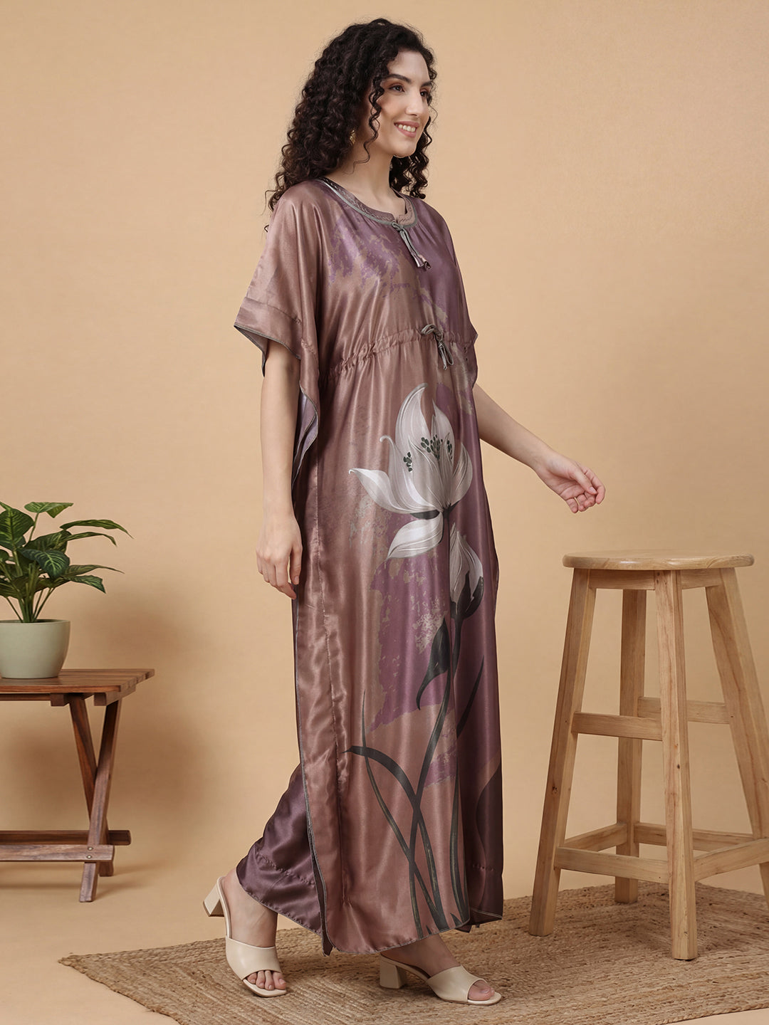Lotus Lagoon – Satin Kaftan Nightgown