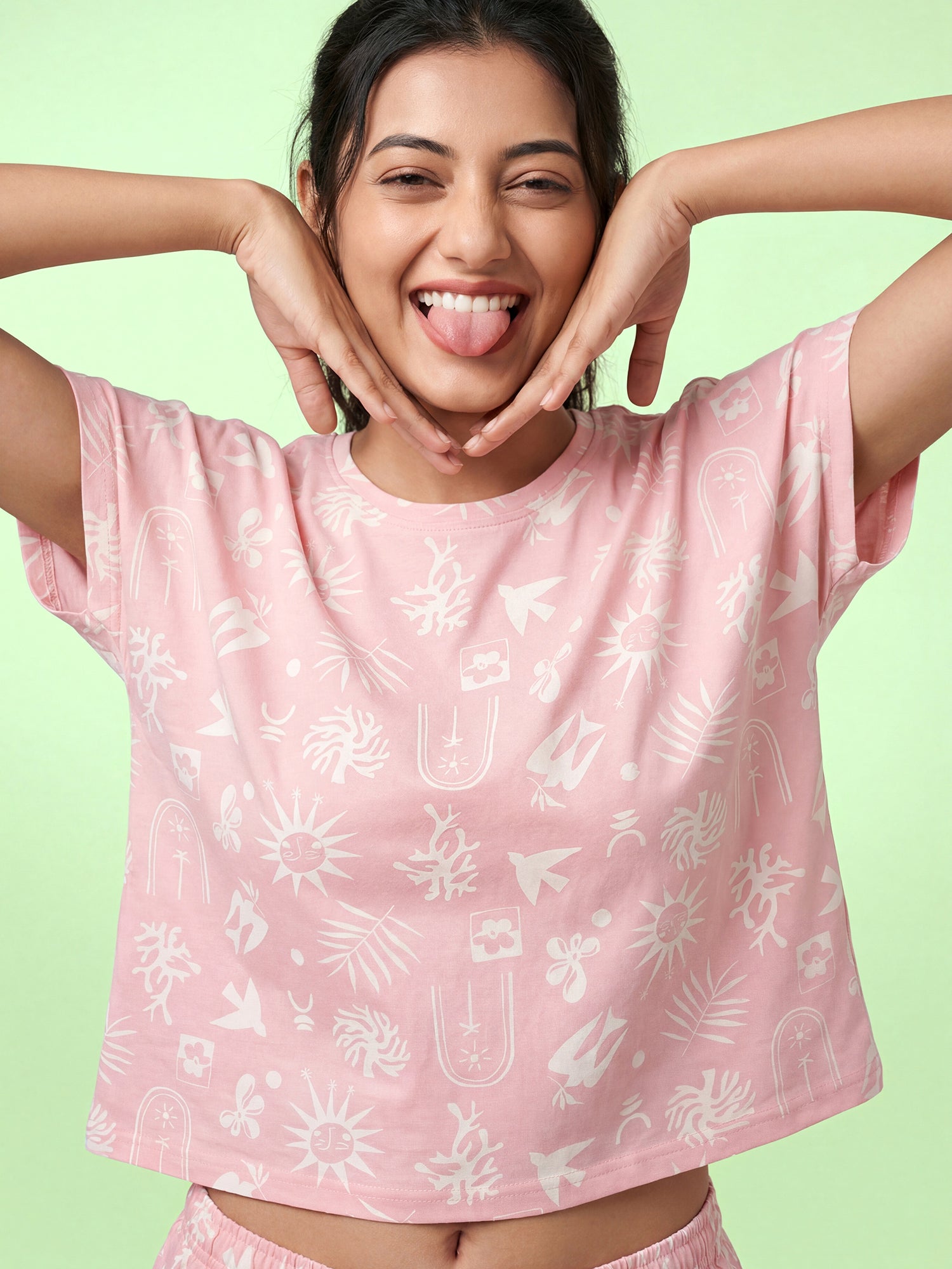 Pink Daydream – Cotton Lounge Night Suit