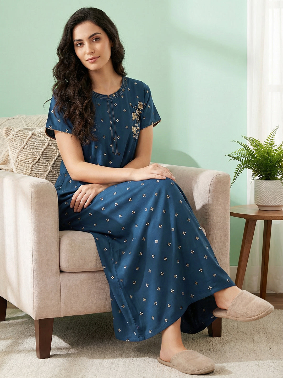 Alpine - Maxi with Embroidered Neckline